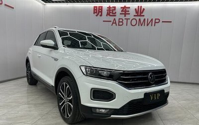 Volkswagen T-Roc I, 2022 год, 1 940 000 рублей, 1 фотография