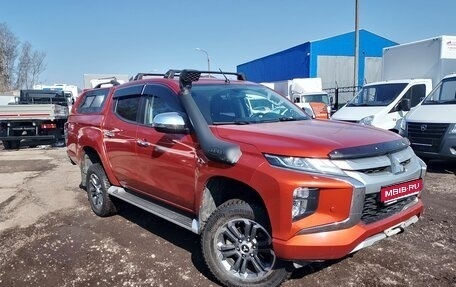 Mitsubishi L200 IV рестайлинг, 2020 год, 4 300 000 рублей, 1 фотография