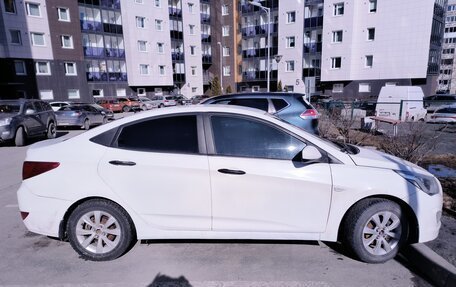 Hyundai Solaris II рестайлинг, 2015 год, 660 000 рублей, 3 фотография