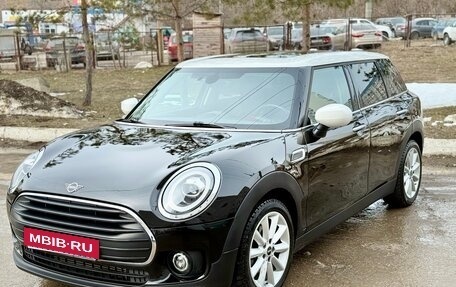 MINI Clubman, 2020 год, 2 880 000 рублей, 10 фотография