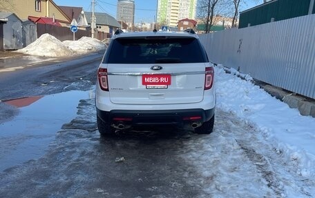 Ford Explorer VI, 2012 год, 2 200 000 рублей, 2 фотография