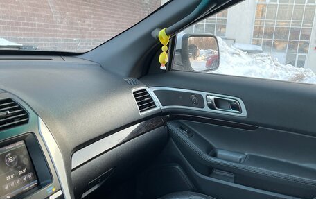 Ford Explorer VI, 2012 год, 2 200 000 рублей, 17 фотография