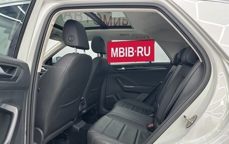 Volkswagen T-Roc I, 2022 год, 1 940 000 рублей, 7 фотография