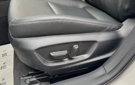 Toyota Corolla, 2026 год, 2 399 000 рублей, 16 фотография