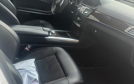 Mercedes-Benz E-Класс, 2014 год, 2 350 000 рублей, 7 фотография