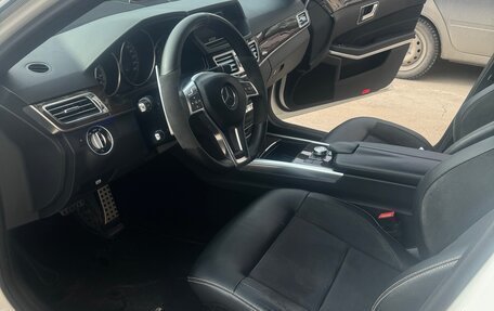 Mercedes-Benz E-Класс, 2014 год, 2 350 000 рублей, 10 фотография