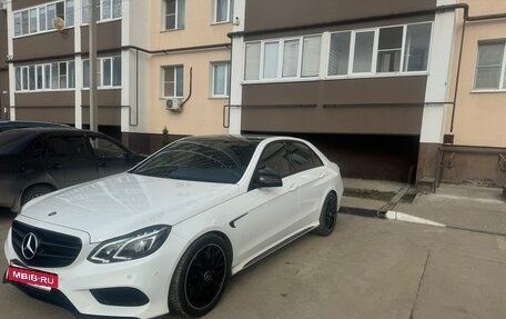 Mercedes-Benz E-Класс, 2014 год, 2 350 000 рублей, 3 фотография