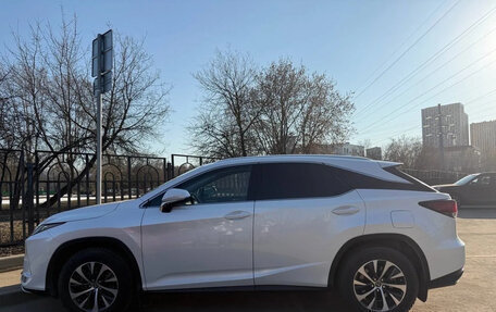 Lexus RX IV рестайлинг, 2021 год, 5 350 000 рублей, 4 фотография