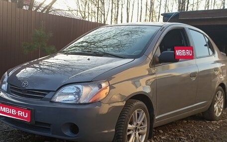 Toyota Echo, 2000 год, 210 000 рублей, 2 фотография