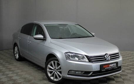 Volkswagen Passat B7, 2011 год, 950 000 рублей, 4 фотография