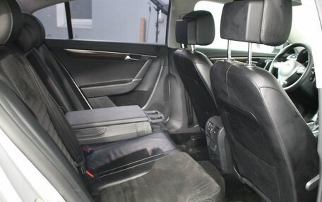 Volkswagen Passat B7, 2011 год, 950 000 рублей, 17 фотография