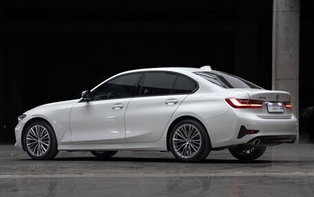 BMW 3 серия, 2022 год, 3 400 000 рублей, 6 фотография