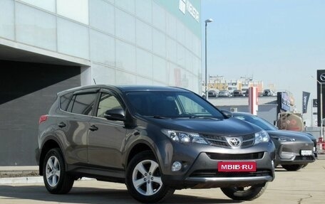 Toyota RAV4, 2013 год, 1 940 000 рублей, 3 фотография
