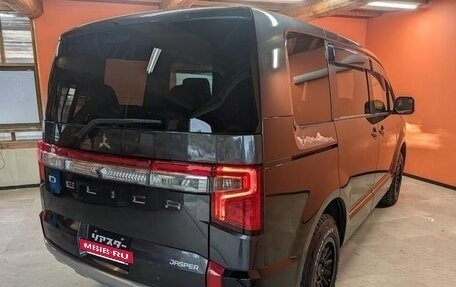 Mitsubishi Delica D:5 I, 2023 год, 4 100 000 рублей, 6 фотография