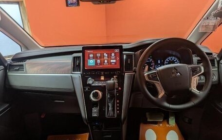 Mitsubishi Delica D:5 I, 2023 год, 4 100 000 рублей, 12 фотография