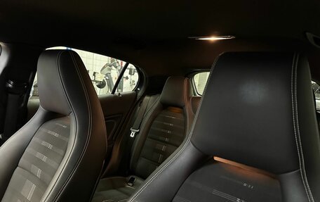 Mercedes-Benz GLA, 2019 год, 2 590 000 рублей, 7 фотография