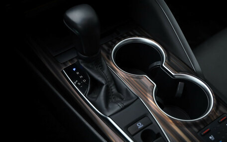 Toyota Camry, 2018 год, 3 549 000 рублей, 17 фотография