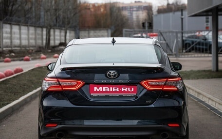 Toyota Camry, 2018 год, 3 549 000 рублей, 6 фотография