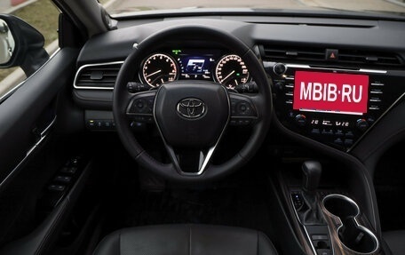 Toyota Camry, 2018 год, 3 549 000 рублей, 11 фотография