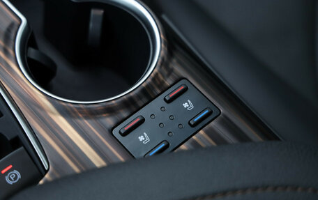 Toyota Camry, 2018 год, 3 549 000 рублей, 18 фотография