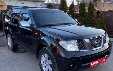 Nissan Pathfinder, 2005 год, 950 000 рублей, 2 фотография