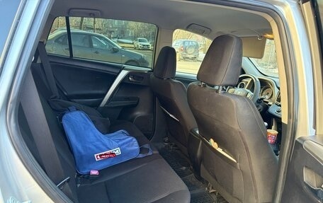 Toyota RAV4, 2013 год, 1 900 000 рублей, 10 фотография