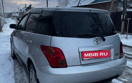 Toyota Ist II, 2005 год, 620 000 рублей, 3 фотография