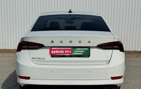 Skoda Octavia IV, 2021 год, 2 350 000 рублей, 10 фотография