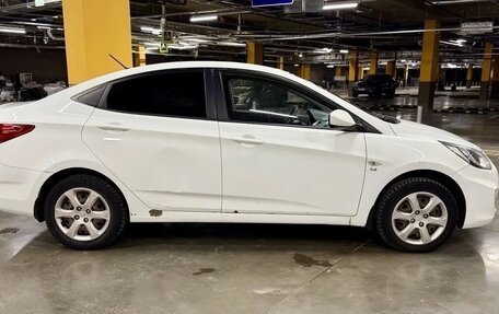 Hyundai Solaris II рестайлинг, 2013 год, 589 000 рублей, 4 фотография