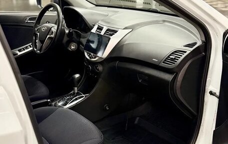 Hyundai Solaris II рестайлинг, 2013 год, 589 000 рублей, 9 фотография