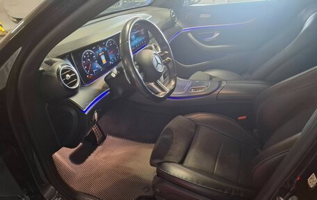 Mercedes-Benz E-Класс, 2021 год, 4 100 000 рублей, 1 фотография