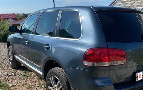 Volkswagen Touareg III, 2003 год, 700 000 рублей, 4 фотография