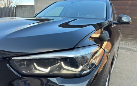 BMW X5, 2018 год, 5 650 000 рублей, 15 фотография