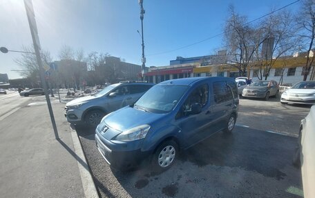 Peugeot Partner II рестайлинг 2, 2010 год, 600 000 рублей, 3 фотография