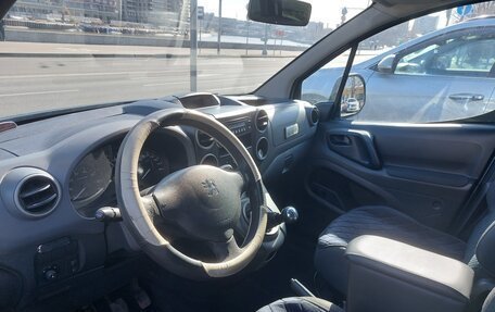 Peugeot Partner II рестайлинг 2, 2010 год, 600 000 рублей, 9 фотография