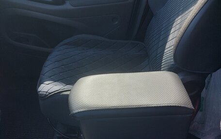 Peugeot Partner II рестайлинг 2, 2010 год, 600 000 рублей, 11 фотография