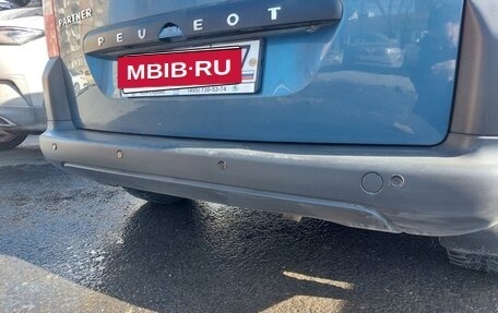 Peugeot Partner II рестайлинг 2, 2010 год, 600 000 рублей, 19 фотография