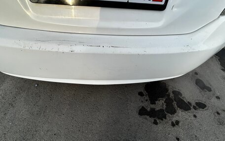 Toyota Prius, 2012 год, 1 260 000 рублей, 5 фотография