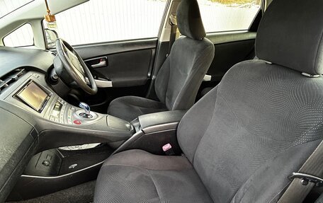 Toyota Prius, 2012 год, 1 260 000 рублей, 13 фотография