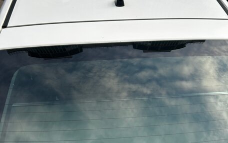 Toyota Prius, 2012 год, 1 260 000 рублей, 11 фотография