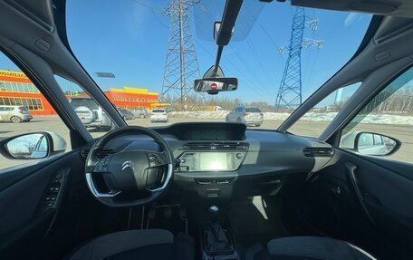 Citroen C4 Picasso II рестайлинг, 2017 год, 940 000 рублей, 9 фотография