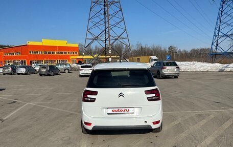 Citroen C4 Picasso II рестайлинг, 2017 год, 940 000 рублей, 5 фотография