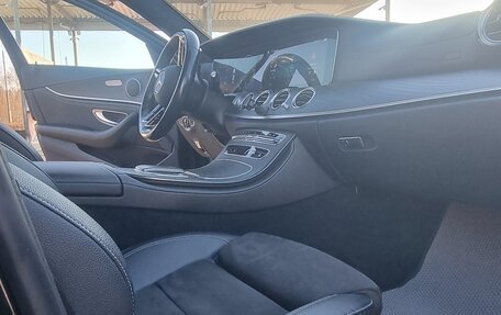 Mercedes-Benz E-Класс, 2021 год, 4 100 000 рублей, 12 фотография