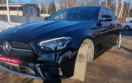 Mercedes-Benz E-Класс, 2021 год, 4 100 000 рублей, 15 фотография