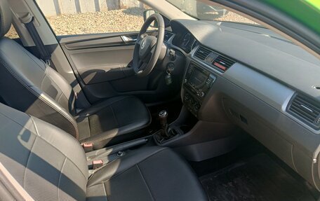 Skoda Rapid I, 2018 год, 1 300 000 рублей, 15 фотография