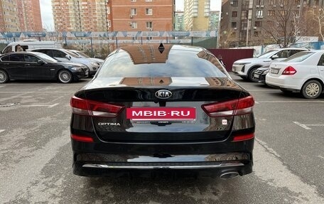 KIA Optima IV, 2020 год, 2 800 000 рублей, 5 фотография