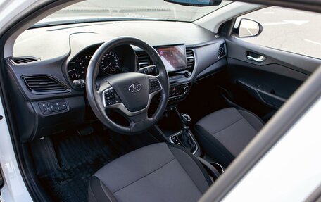 Hyundai Solaris II рестайлинг, 2020 год, 1 355 000 рублей, 13 фотография