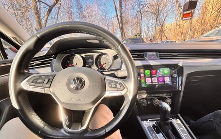 Volkswagen Passat B8 рестайлинг, 2020 год, 2 380 000 рублей, 11 фотография