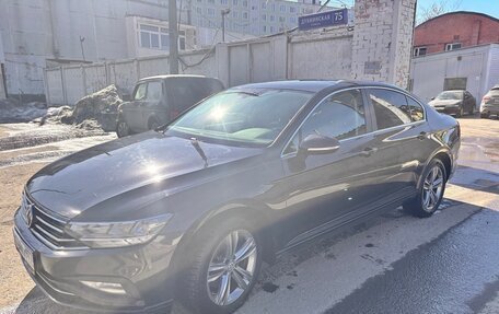 Volkswagen Passat B8 рестайлинг, 2020 год, 2 380 000 рублей, 3 фотография