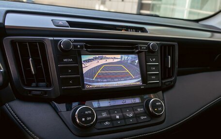 Toyota RAV4, 2016 год, 1 695 000 рублей, 15 фотография